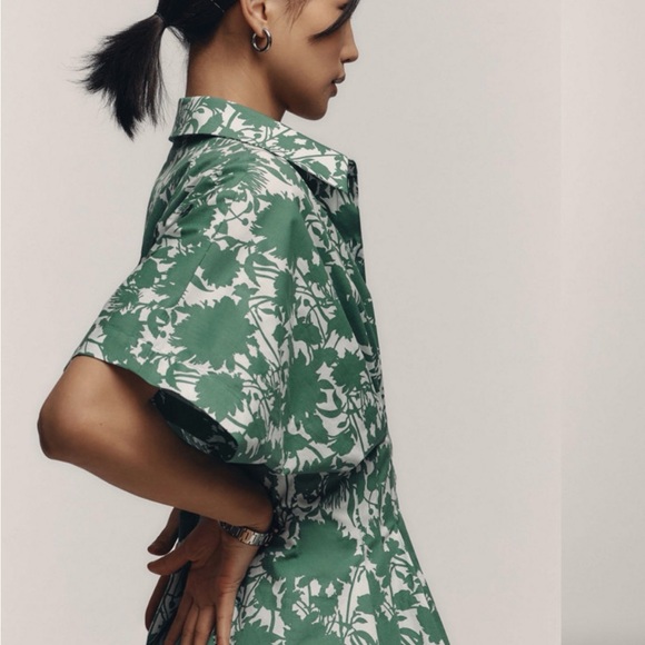 Exquise Tobie Short Sleeve Green & White Floral Pleated Blouse Size XXS - Picture 7 of 8